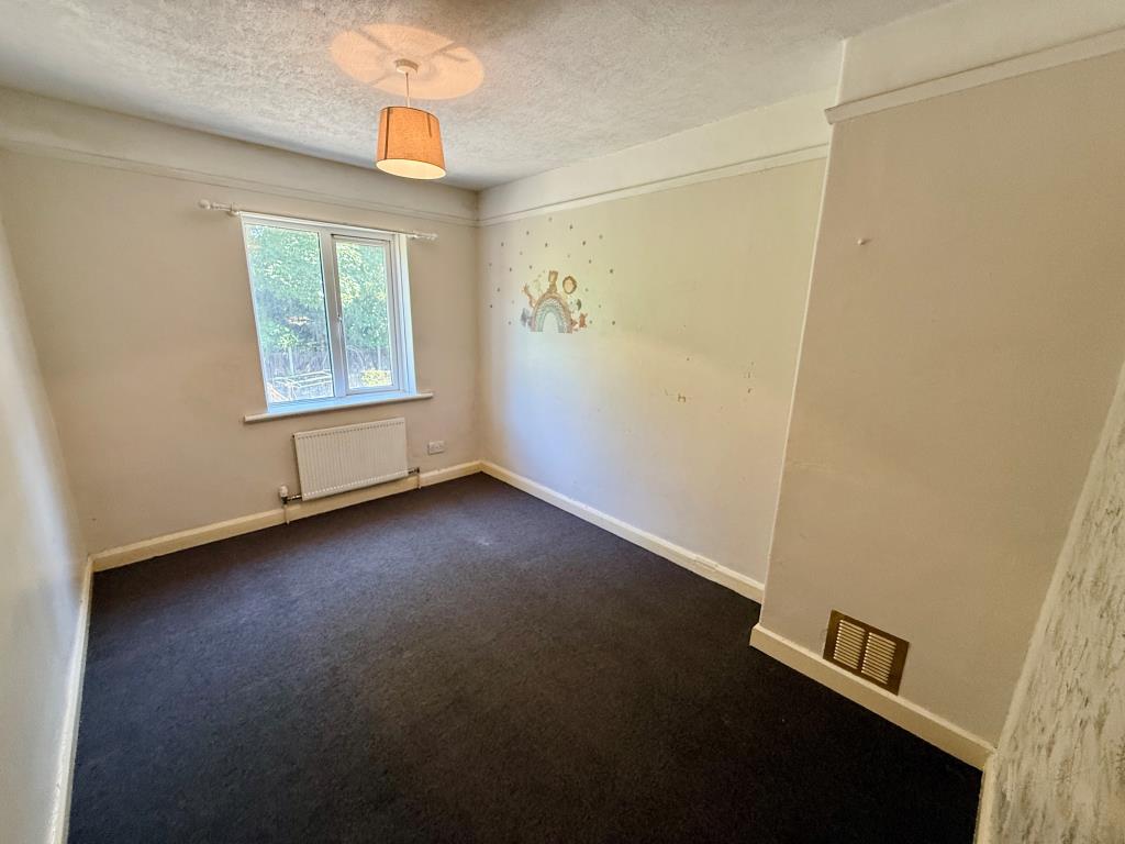 Lot: 19 - VACANT SEMI-DETACHED HOUSE - Bedroom two
